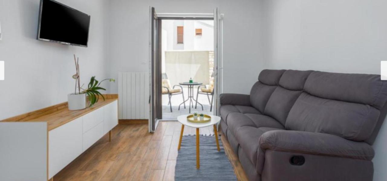 Apartment Sara
