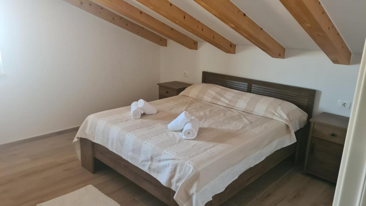 Apartament Sara